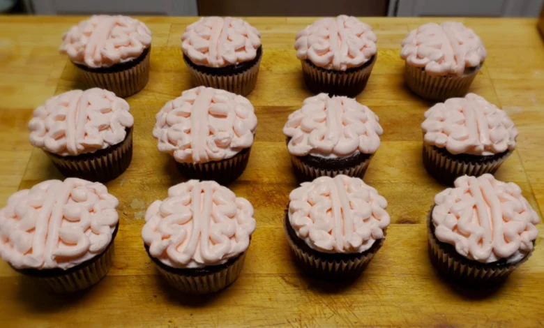 Zombie Brain Cupcakes1