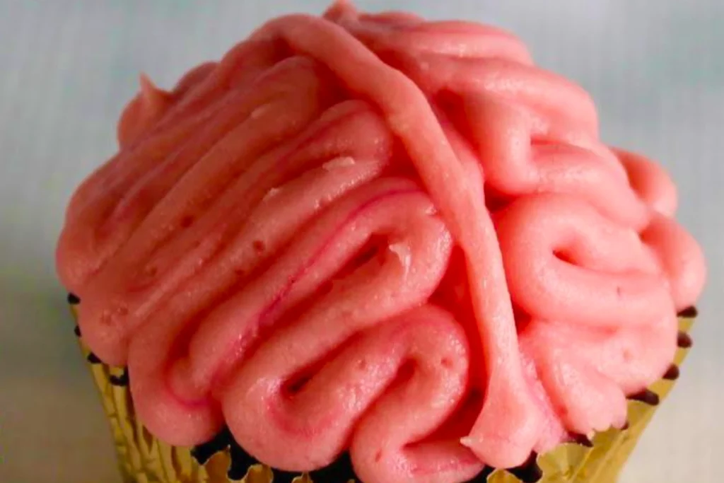 Zombie Brain Cupcakes2